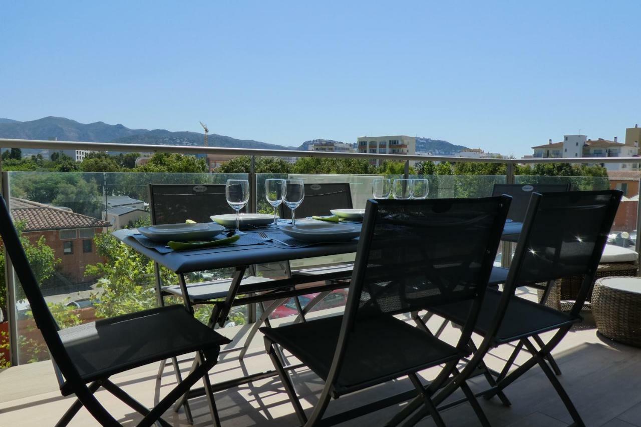 Appartement Plage Salata Rosas Buitenkant foto